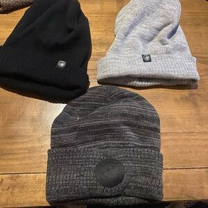 Black and Gray Beanie Set